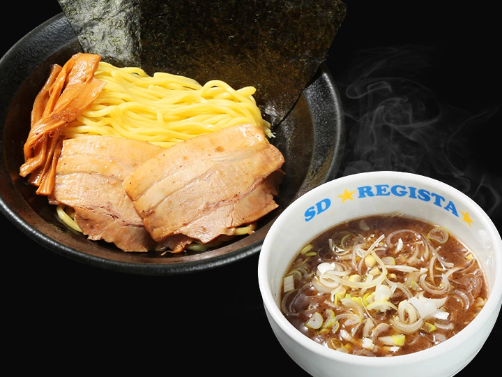 SPORTS DINING REGISTA 濃厚つけ麺