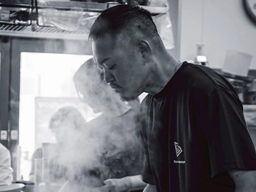 濱野家 店主 濱野 伊織
